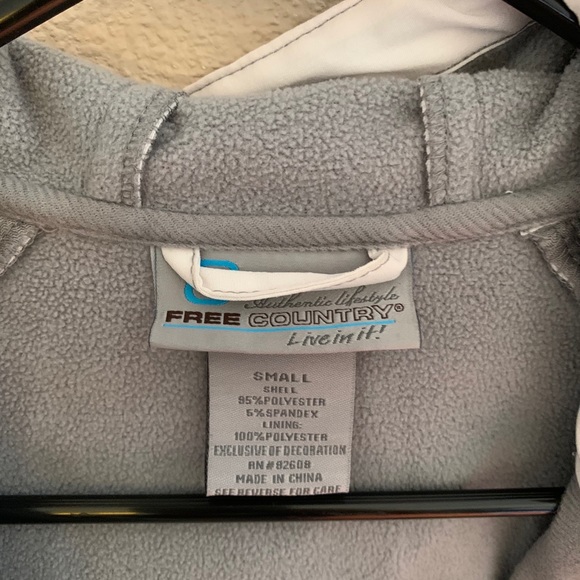 NWOT Free Country Women’s Snow Jacket - Picture 5 of 8